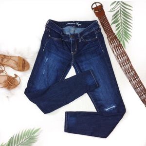America Eagle Distressed Stretch Jeggings